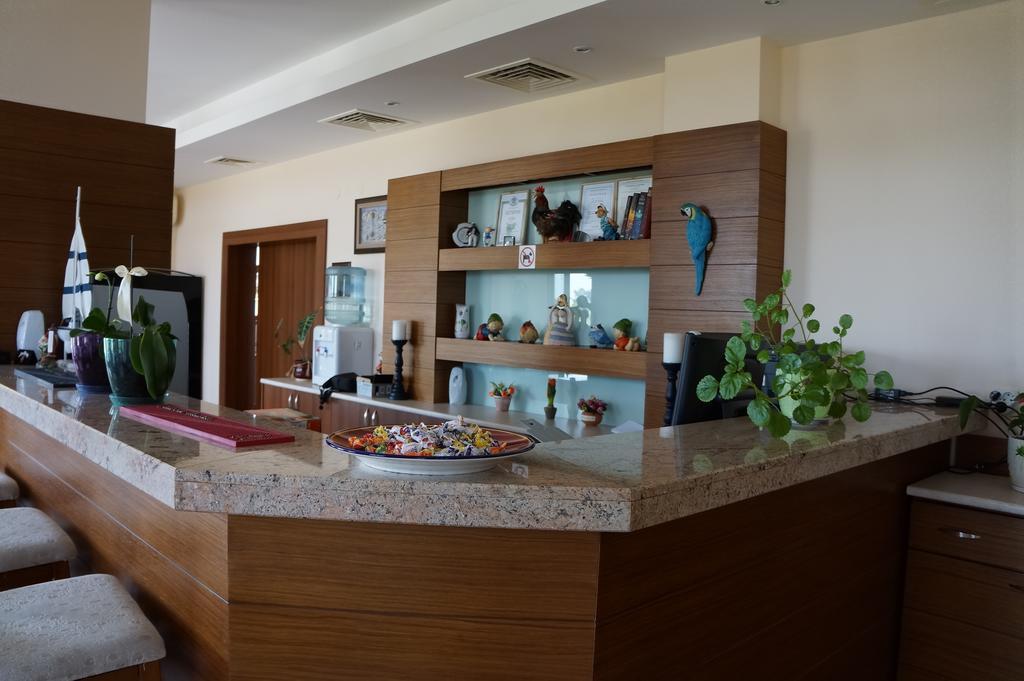 Guest House Golden Flake 4Km From Bolata Beach Bŭlgarevo エクステリア 写真
