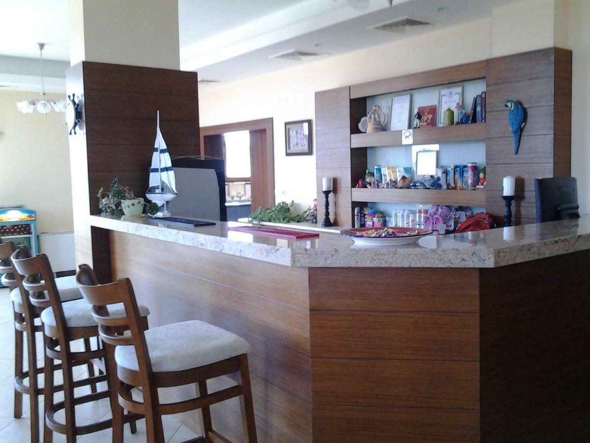 Guest House Golden Flake 4Km From Bolata Beach Bŭlgarevo エクステリア 写真